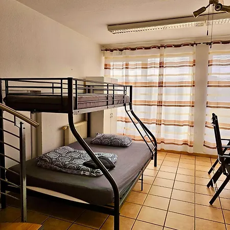 Apartments Rhona I Und II Neunkirchen City Exterior photo