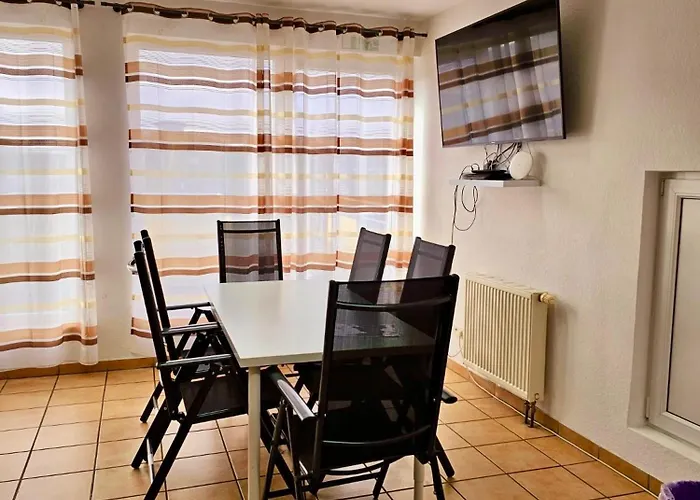 Apartments Rhona I Und II Neunkirchen City